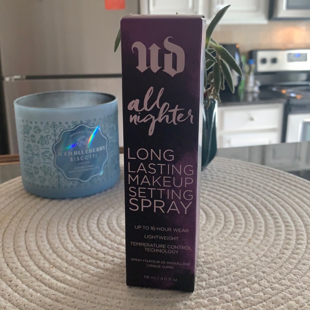 Urban Decay All Nighter Setting Spray